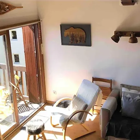 Superbe Studio Mezzanine Avec Garage . Фон-Ромё
