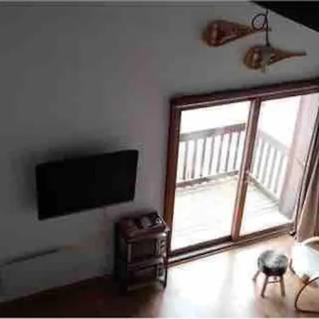 Superbe Studio Mezzanine Avec Garage . Апартаменты *